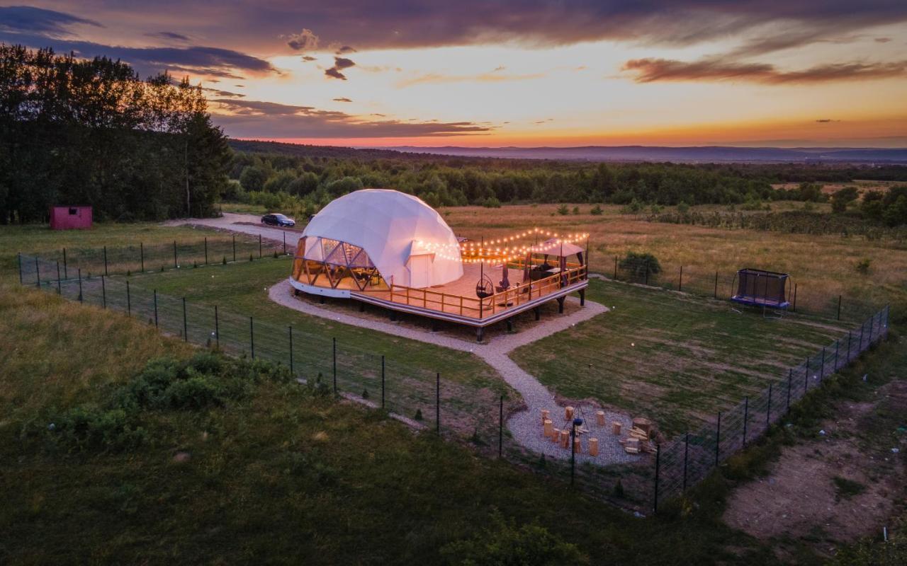 The Dome Breaza Villa Buitenkant foto